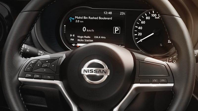 Nissan Kicks steering wheel controls and gauge cluster